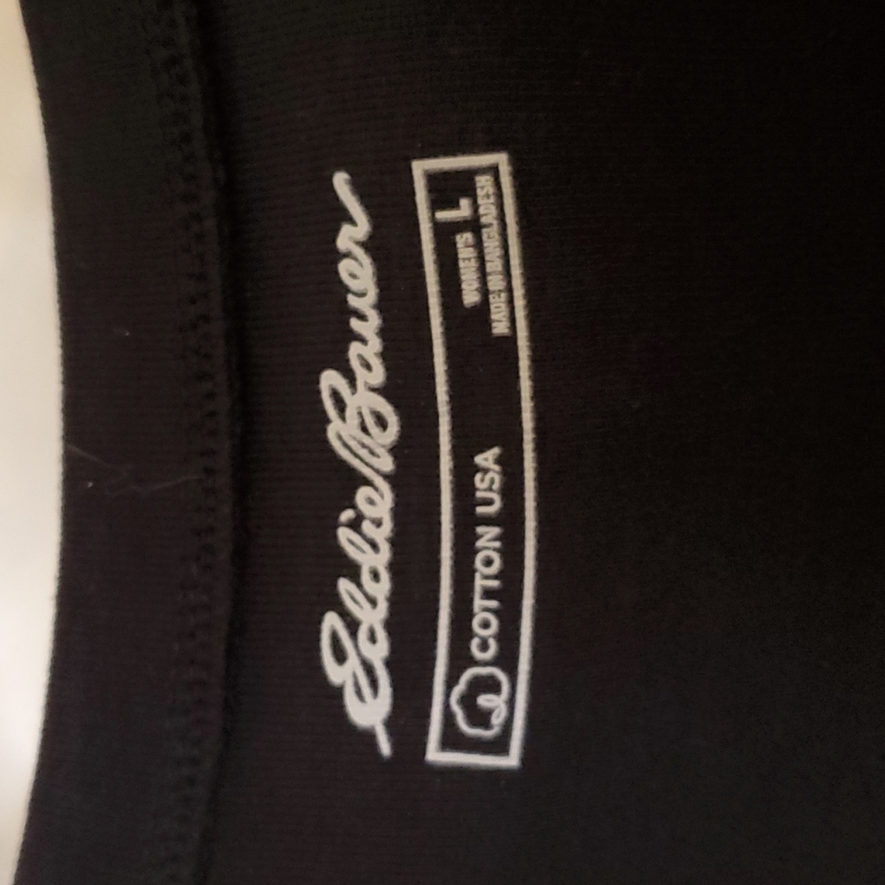 Eddie Bauer Favorite Short-Sleeve V-Neck T-Shirt Black Size Large - Picture 5 of 6